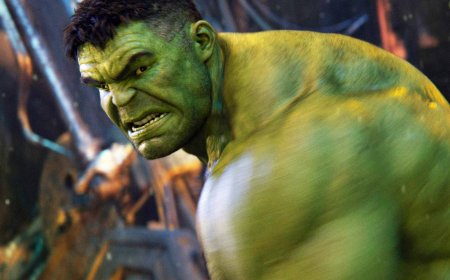 Hulk Smashes Spider-Man’s Head In Brand New Day Art