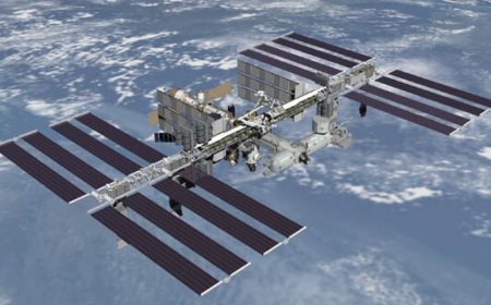 Serious ISS air leak forces NASA astronauts to temporarily take shelter in Dragon capsule
