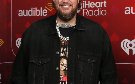 Jelly Roll Clarifies His Cryptic Message Amid Bunnie Xo Split