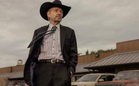 Landman Creator Sets New American Revolution Spy Thriller Adaptation