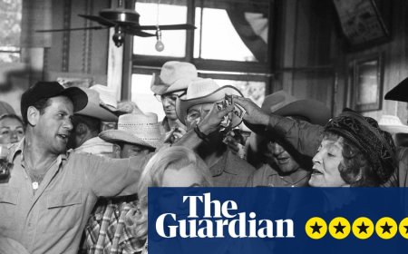 The Misfits review – Marilyn Monroe is fascinatingly sad in John Huston’s desolate western