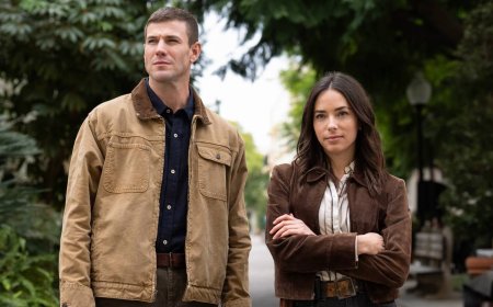 NCIS Star Offers Dark Theories About Gibbs & Lala’s Inevitable Split After Electric First Kiss