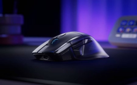 This $130 Gaming Mouse Puts Stream Deck Controls Right Under Your Thumb