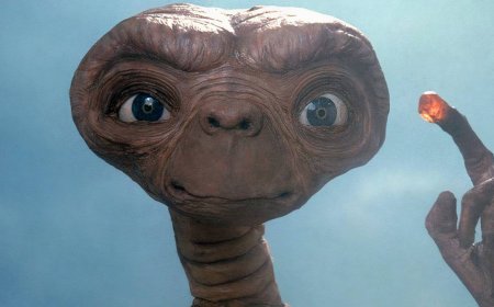 70 Years Later, The True Story Behind E.T. Remains One Of The Most Shocking Real-Life Alien Encounters