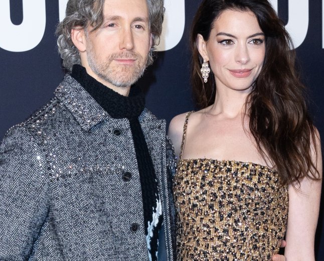 Anne Hathaway Is Pregnant, Expecting Baby No. 3 With Adam Shulman