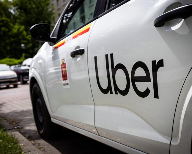 Uber (UBER) Stock Plunges 33%: Why Analysts Remain Bullish