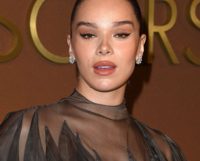 Hailee Steinfeld Shares Summer Plans With Her, Josh Allen's Baby Girl