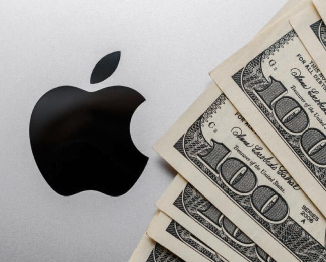 Apple passes RAMpocalypse costs on to consumers
