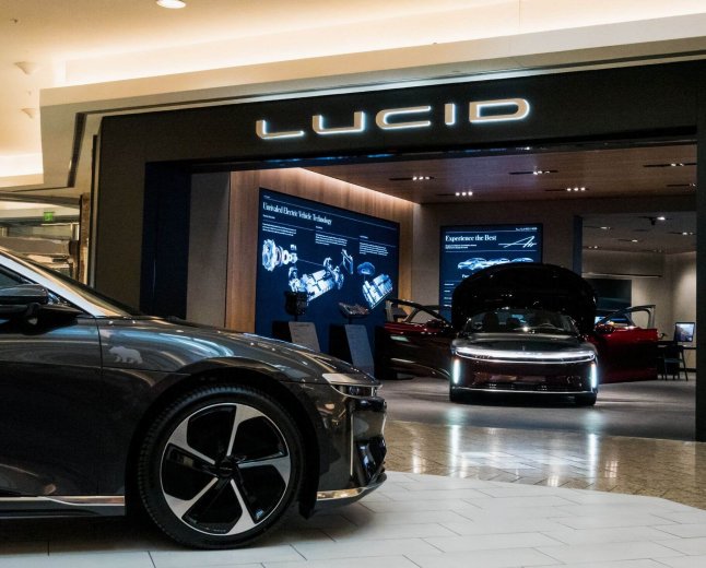 Lucid (LCID) Stock Soars 15.6% Amid Uber Robotaxi Partnership Buzz