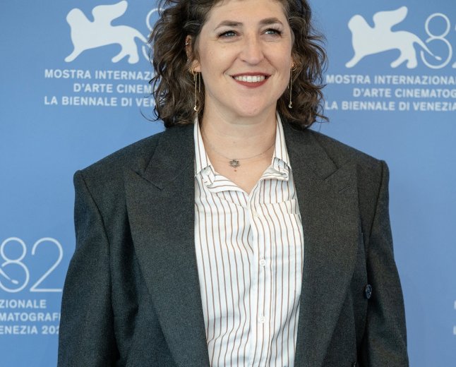 Mayim Bialik Says GLP-1 Medication Gave Her “Explosive Diarrhea”