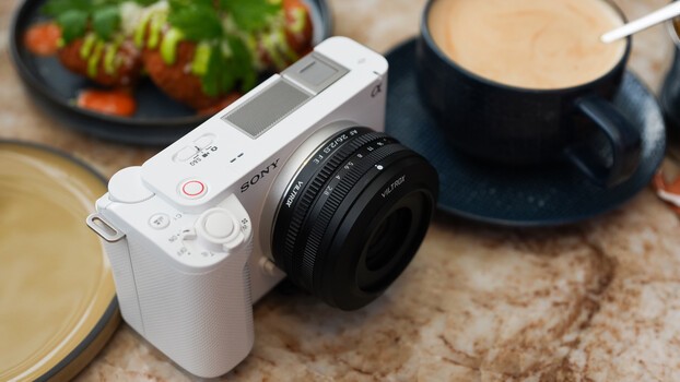 A Good Thing in a Small Package: Viltrox 26mm f/2.8 EVO Review