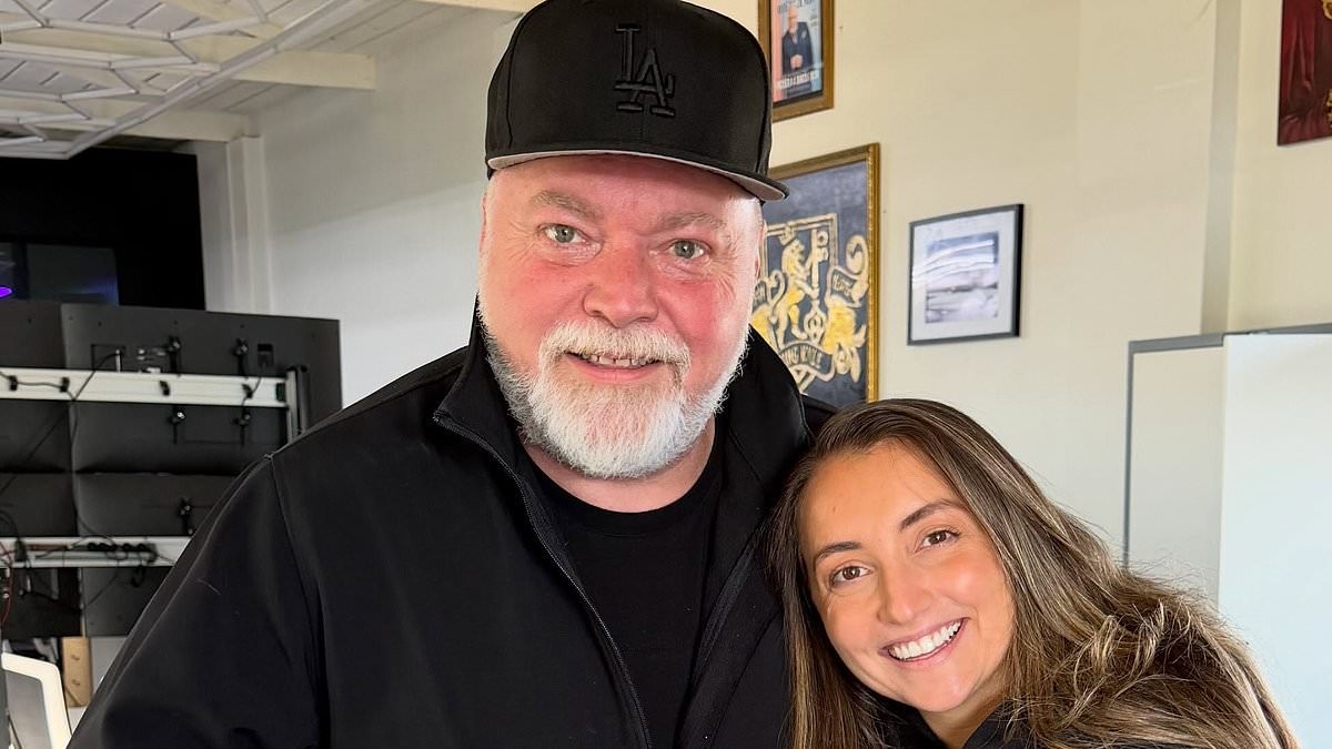 Sandilands recruits beloved former Kyle and Jackie O producer as he rebuilds his radio empire ahead of planned comeback