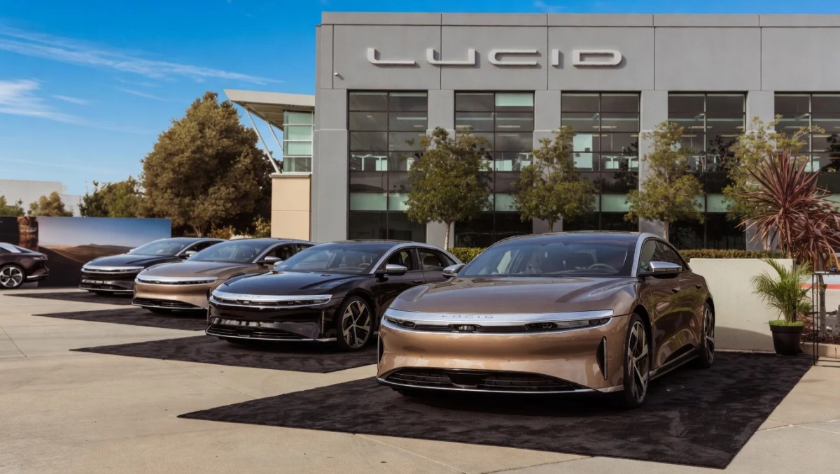 Lucid (LCID) Stock Surges 10% on $800M Funding Draw from Saudi-Backed Facility