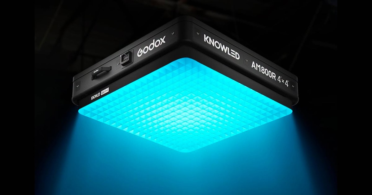 Godox’s New Inflatable Full-Color Light Sets Up In a Minute