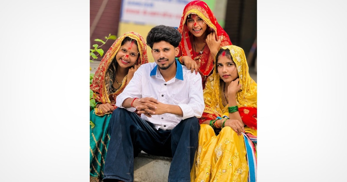 Indian Police Investigate Claim That Photographer Married Three Sisters He Worked With