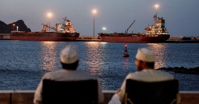 Iraq urges restraint as US-Iran tensions threaten Strait of Hormuz shipping