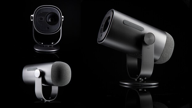 A Portable Projector for Portraits, Outdoor Exhibitions and More
