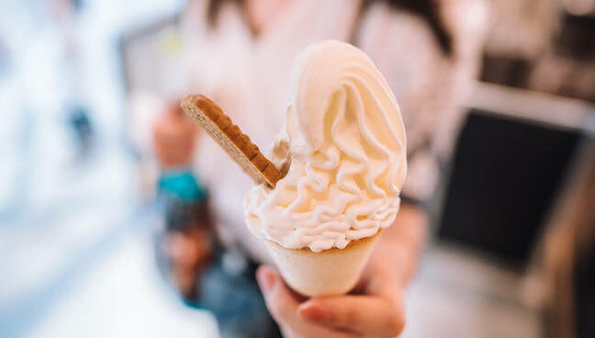 Vim text editor game teaches you keyboard shortcuts with ice cream delivery