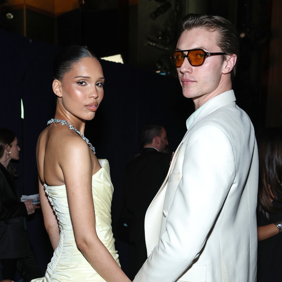 Inside Nara Smith's Family World With Lucky Blue Smith & 4 Children