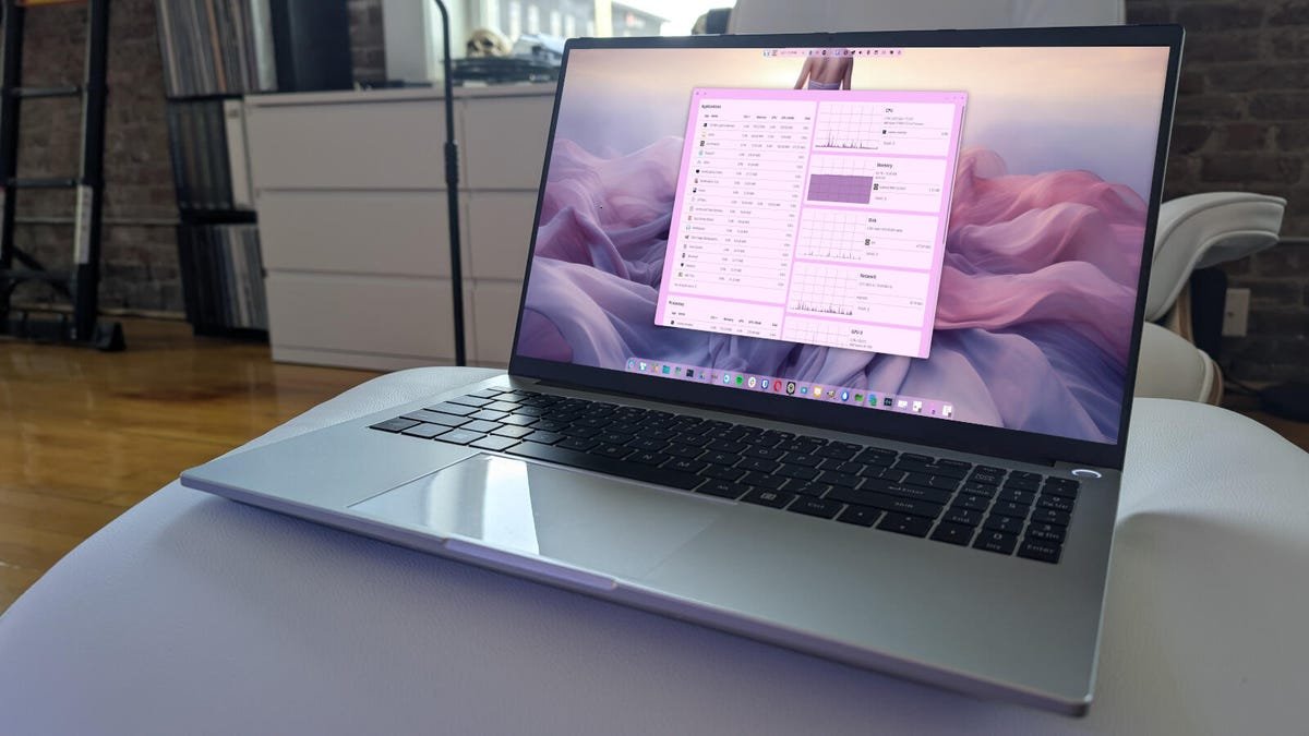 If you like COSMIC Desktop, you'll love its new system monitor