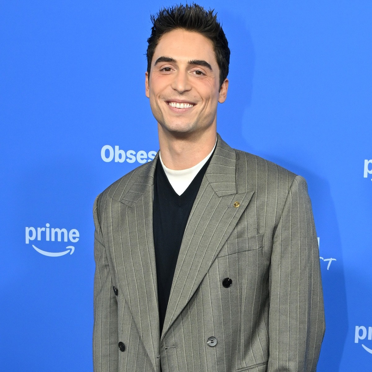 Benito Skinner Debuts Blonde Hair Transformation