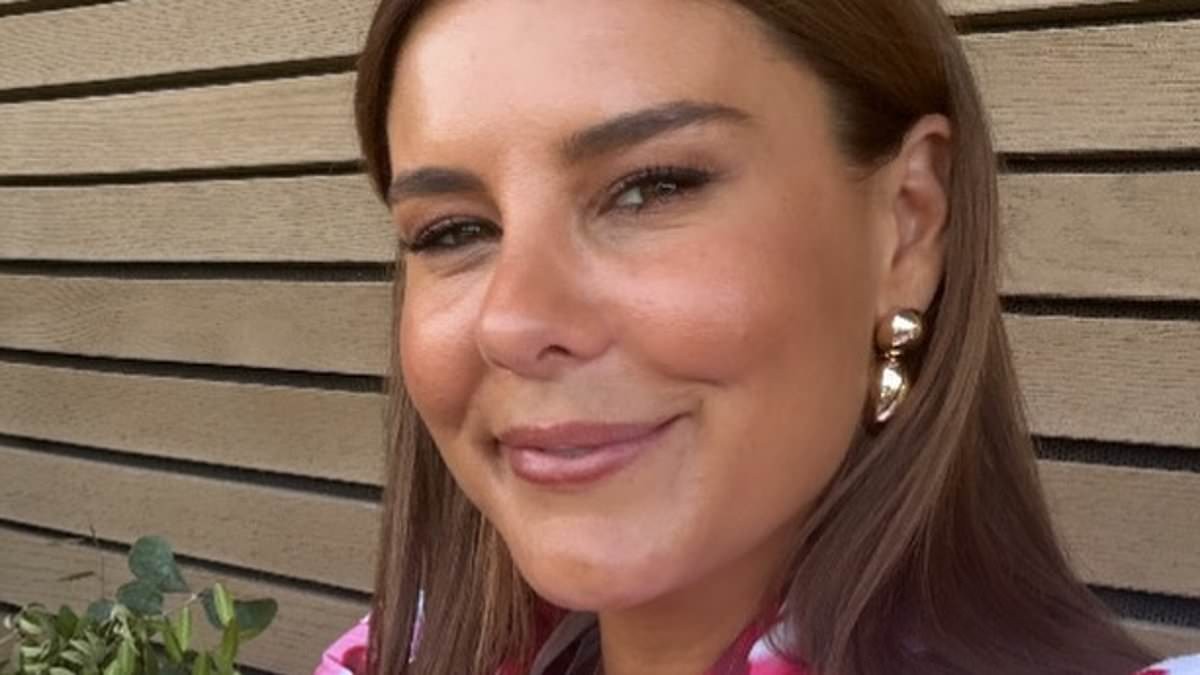 How Lauren Phillips clawed her way into an A-list friendship circle - as she uses her famous connections to score an invite to The Odyssey world premiere red carpet in London