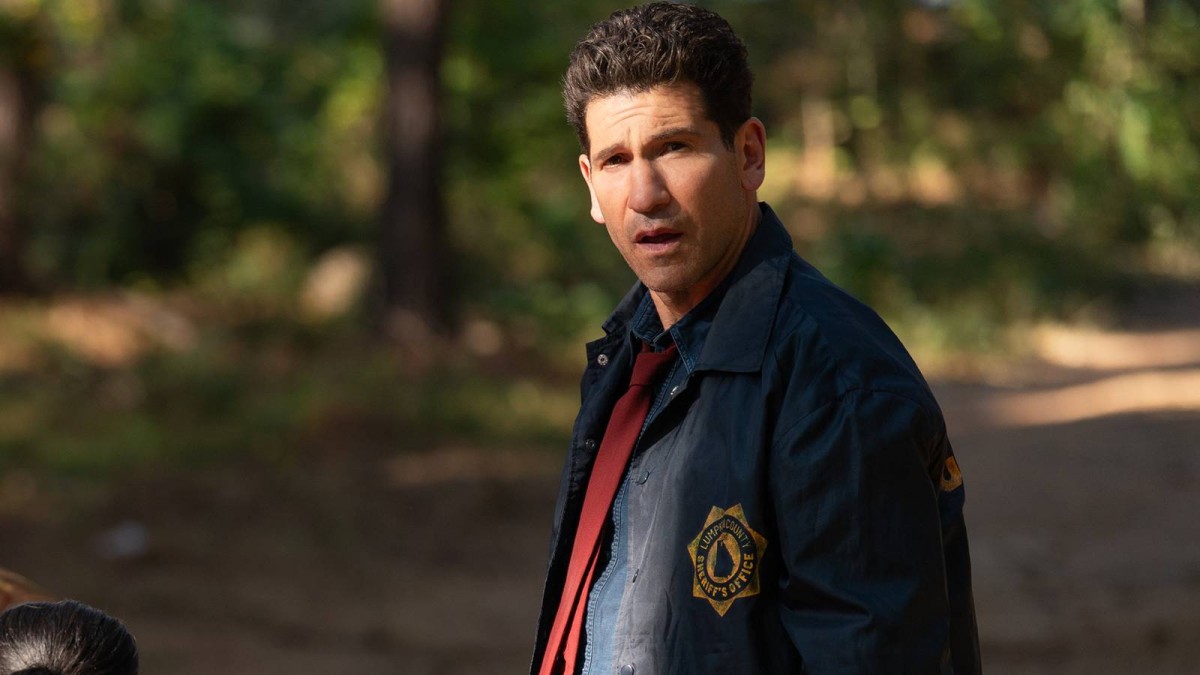 Jon Bernthal's Record-Breaking 6-Part Netflix Crime Thriller Series Surpasses Hit Spy Drama & It Is Fitting