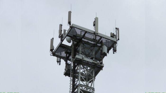 Report warns UK is falling behind Europe on modernizing its mobile networks