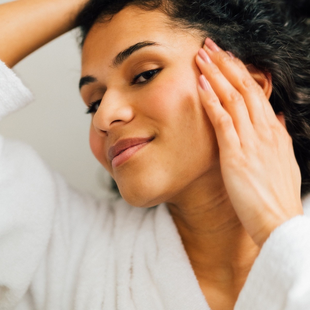 Hydrating Essences: Why You Need Them (And Where To Find The Best Ones