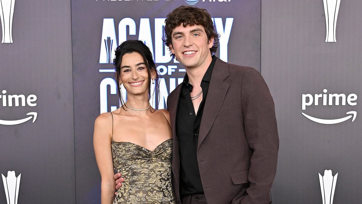 Scandal engulfs Nashville's 'It couple': Ugly backstage whispers about country singer lovers and trash talk about her billionaire dad