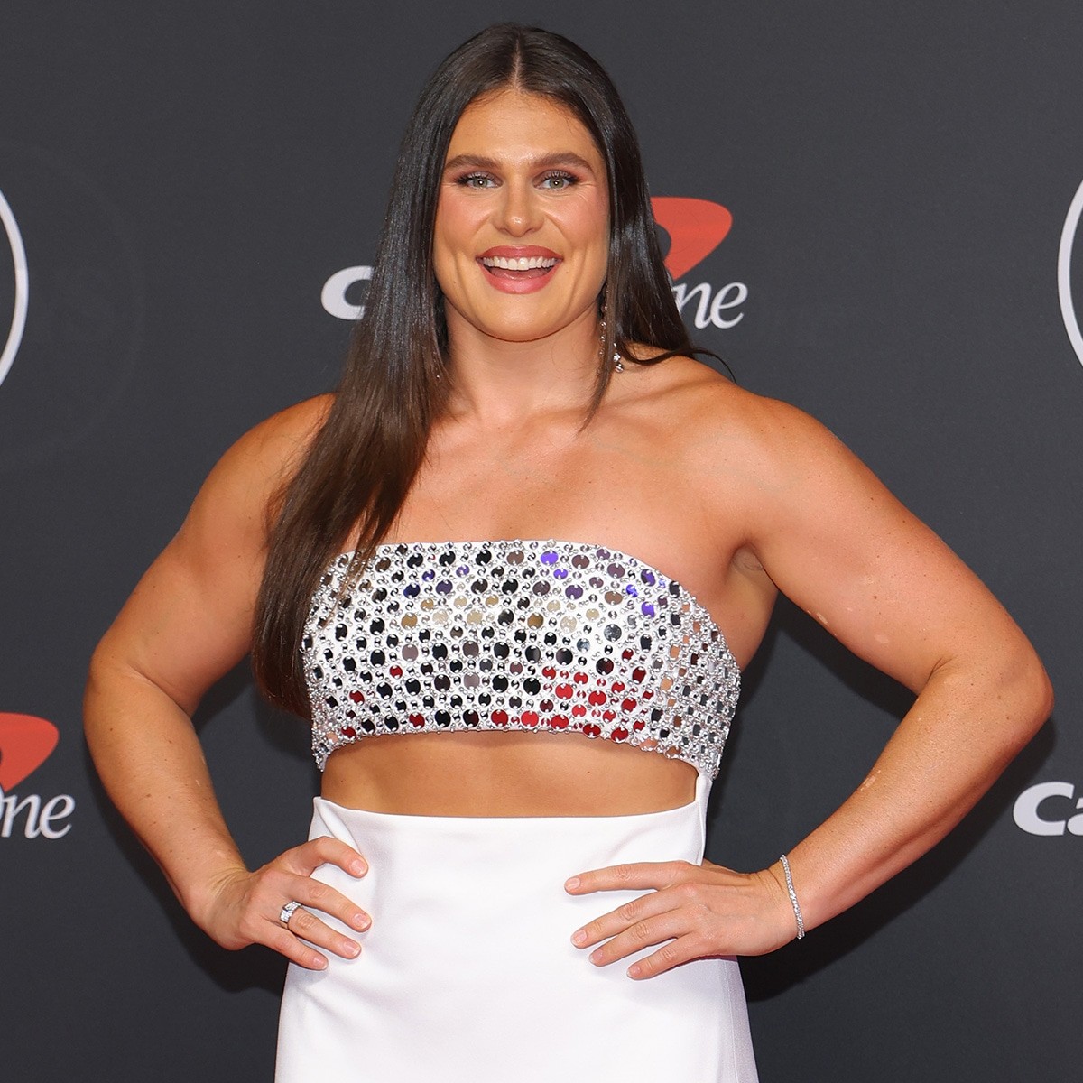 Ilona Maher Proves She's the Ultimate Maxxinista at ESPYS 2026