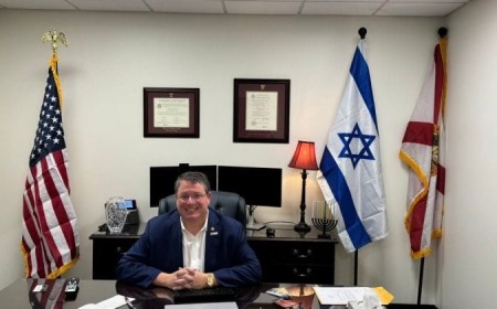 Rep. Randy Fine opposes US-Iran talks after Khamenei funeral provocation
