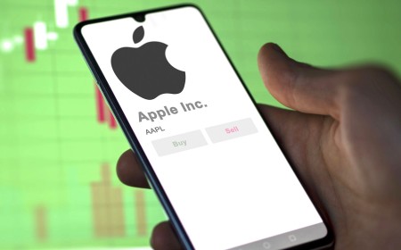 Apple Briefly Became the World’s Most Valuable Company, Toppling Nvidia