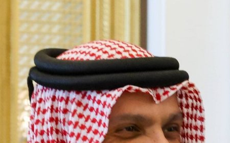 Qatari PM meets US envoys amid Iran negotiation efforts