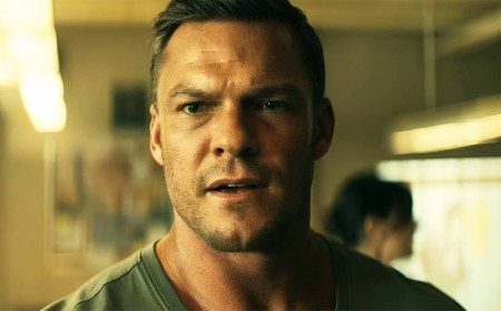 Reacher's First Spinoff Breaks The Original Series' Biggest Tradition