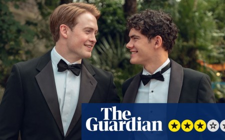 Heartstopper Forever review – sanitized sex scenes won’t let the Netflix lovebirds grow up
