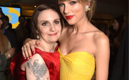 Lena Dunham Pokes Fun at Taylor Swift, Travis Kelce Wedding Joke Rumor