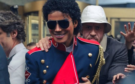 Michael Jackson Movie Is Officially The First Billion-Dollar Biopic Ever