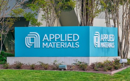 Applied Materials (AMAT) Stock Rallies 8% on Extended Chip Demand Forecast Through 2030