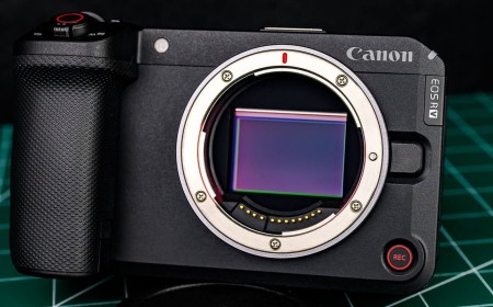 Canon Adds Flash Support to the R6 V With New Firmware
