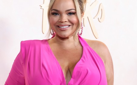 Trisha Paytas Celebrates "Boulder" Hemorrhoid Removal With Luxury Gift