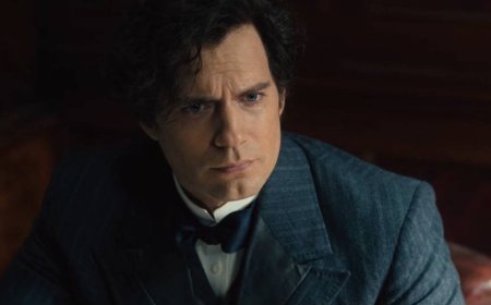 Henry Cavill's Sherlock Holmes Future On Netflix Addressed By Star After Enola Holmes 3