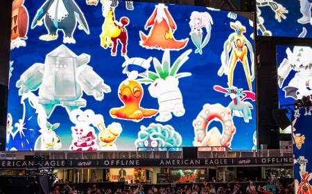 Thousands of ‘Pokémon Go’ Players Descend on Times Square to Defeat Mewtwo