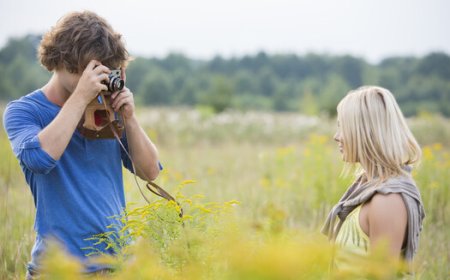 Portrait Photography for Beginners: Settings, Lenses, and Posing Basics
