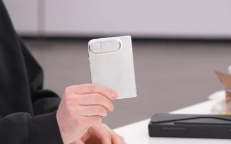 I've used foldable phones for years — here's how the Galaxy Z Fold 8 and iPhone Ultra are fixing the form factor in 2026