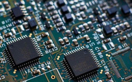 Cadence's AuraStack agent melds AI with HPC to speed PCB, advanced packaging design