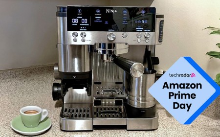 The Ninja Luxe Cafe Premier is an “espresso machine anyone can master” and it’s dropped to an all-time Aussie low for Prime Day