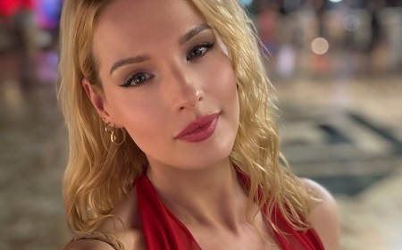 Model makes wild claim that a sex worker would make a better Bond girl than a Hollywood actress in the next 007 movie: 'A great Bond girl needs more than just beauty'