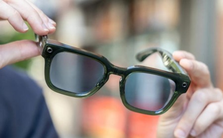 Meta develops prototype smart glasses with continuous recording capabilities