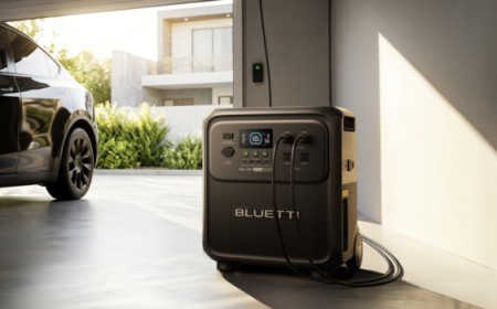 Bluetti Elite 400 Review: A Massive Rolling Battery for Outage Backup, Travel Power, and Keeping Everything Charged